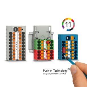 Verschiedene farbige (grau, grün, rot, blau) Phoenix Contact Push-in-Verteilerblöcke.